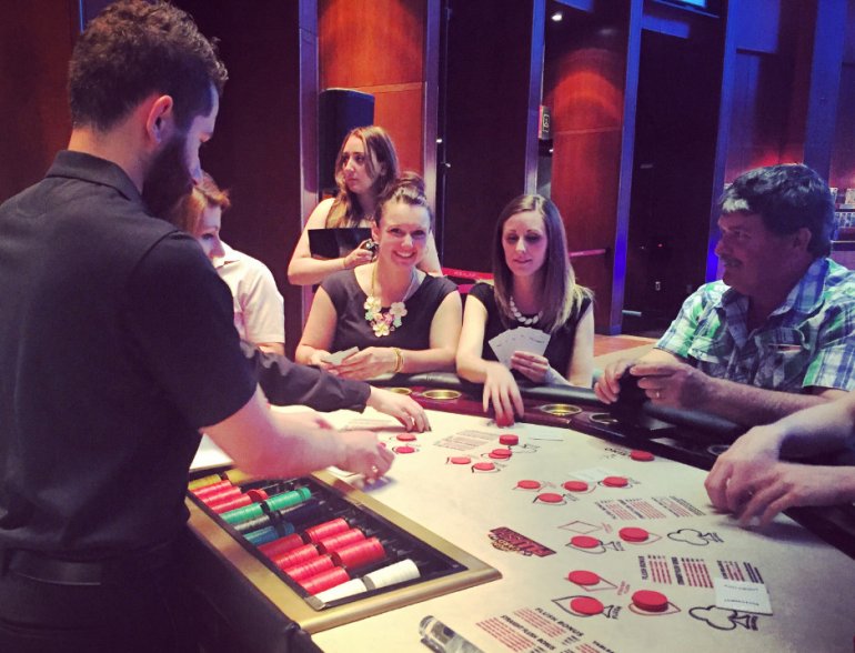 jugar al blackjack en un casino