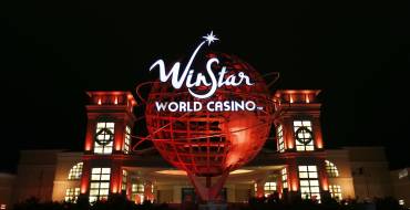 WinStar World Casino & Resort: Vista nocturna