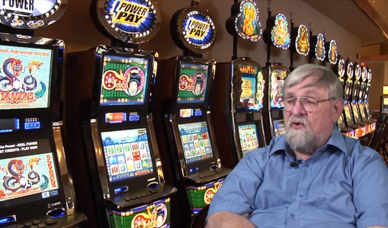 El autor de libros sobre casinos John Grochowski (John Grochowski)